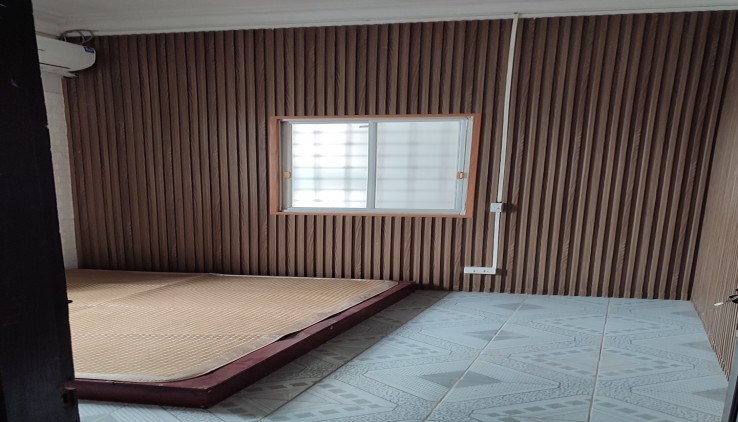 Cho thuê nhà nguyên căn Đại La, chỉ 8.5 triệu, 2.5 tầng, 33m², 3 ngủ, 2WC Full nội thất - ở GĐ